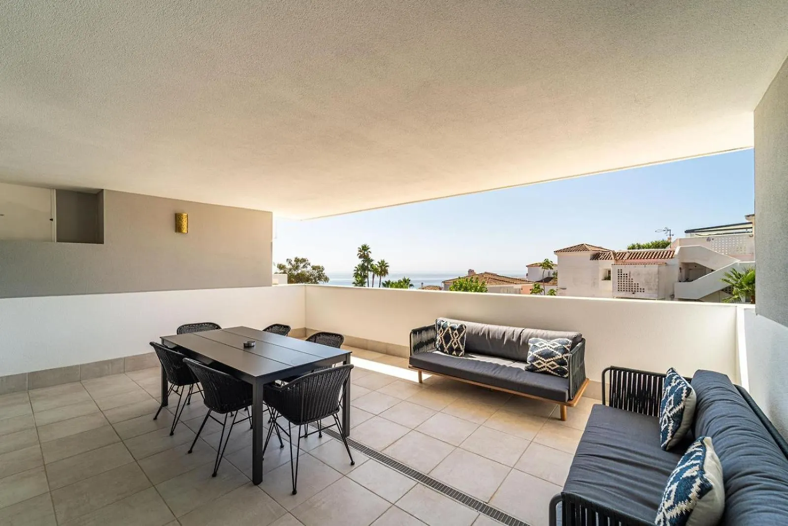 Pure South Beach & Golf 2111 Manilva Spanien